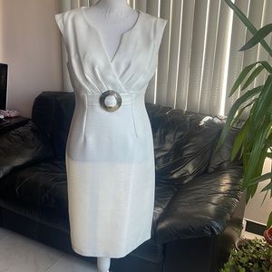 NWT Dress Barn sleeveless dress in ivory color size 10